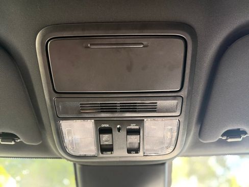 Used 2023 Honda Odyssey Sport image 26