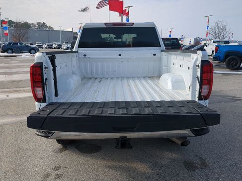 Used 2025 GMC Sierra 2500 SLE w/ SLE Convenience Package image 24