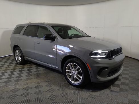 Used 2023 Dodge Durango GT RWD image 13