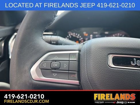 Used 2024 Jeep Compass Limited image 21