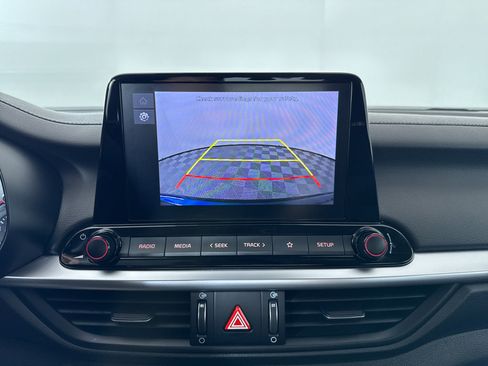 Used 2023 Kia Forte LXS image 14