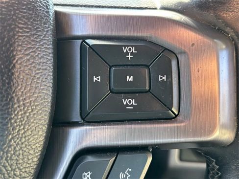 Used 2021 Ford Expedition Platinum image 31