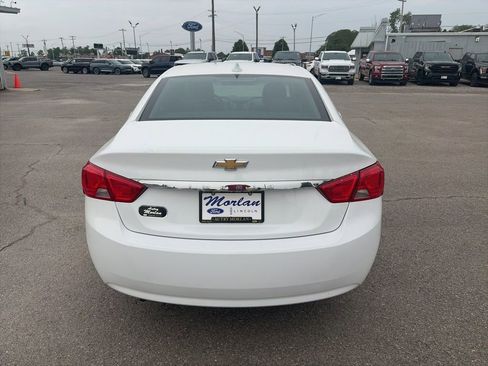 Used 2019 Chevrolet Impala LT FWD image 5