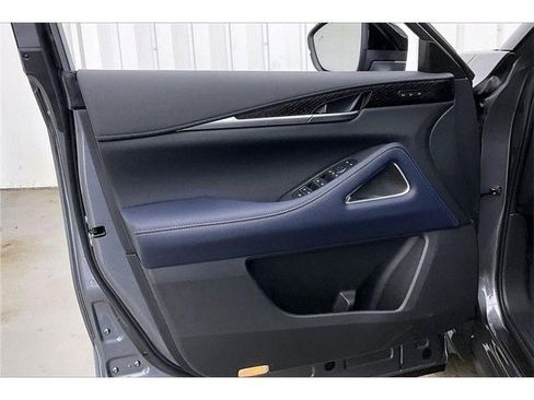 New 2026 INFINITI QX60 Sport image 31