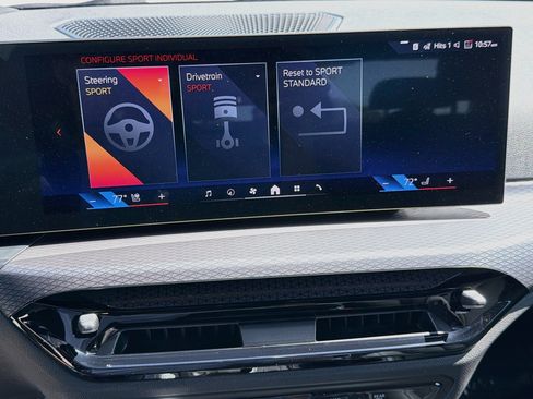 New 2026 BMW 330i xDrive Sedan w/ Premium Package AWD/4WD image 30