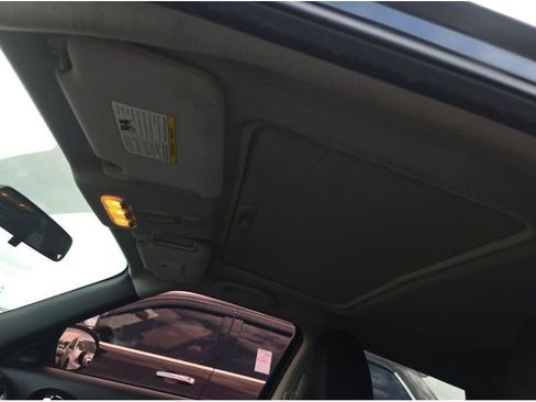 Used 2014 Nissan Juke SV w/ Navigation Package image 27