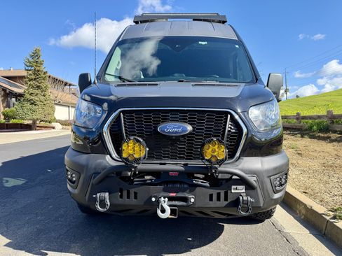 Used 2021 Ford Transit 250 148 High Roof Extended AWD image 4
