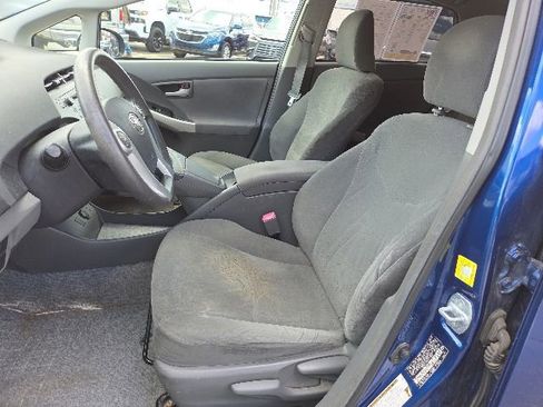 Used 2010 Toyota Prius Five FWD image 9