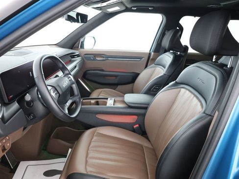 Used 2024 Kia EV9 GT-Line image 19