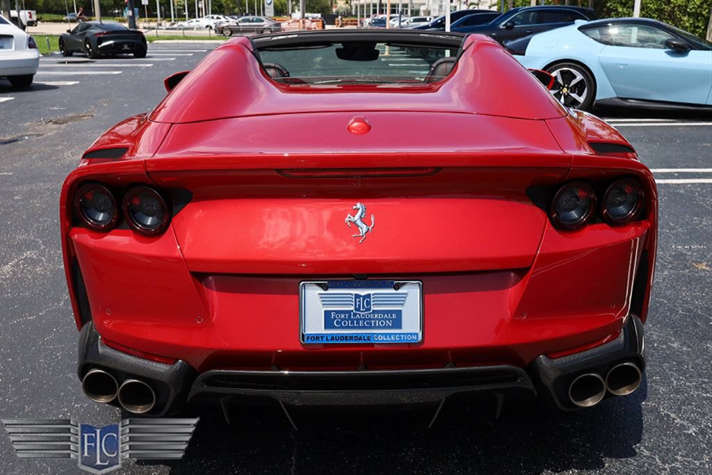 Used 2021 Ferrari 812 GTS RWD image 9