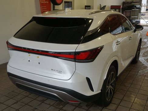 Used 2023 Lexus RX 350 Premium w/ Accessory Package (Z1) image 16