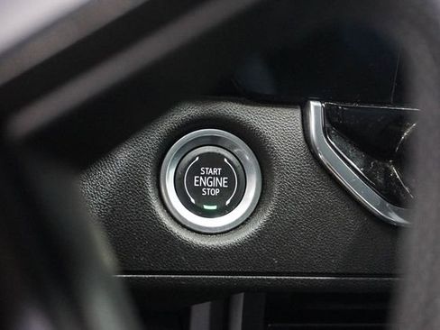 Used 2024 Chevrolet Colorado Trail Boss AWD/4WD image 18