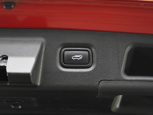 Used 2023 Hyundai Santa Fe Limited image 18