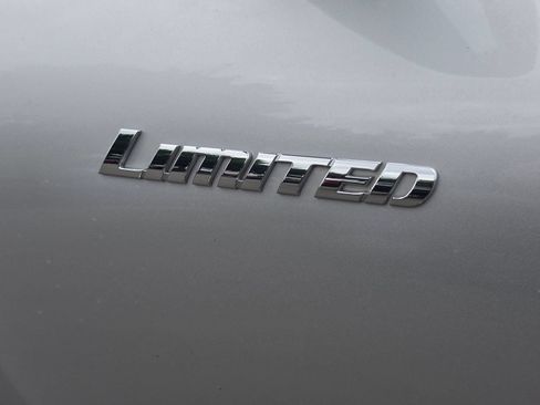 Used 2008 Toyota Highlander Limited AWD/4WD image 5
