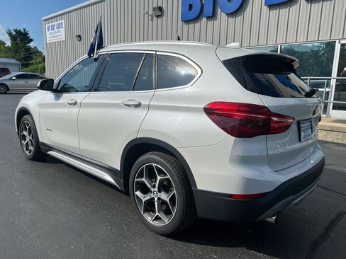 Used 2018 BMW X1 xDrive28i AWD/4WD image 3