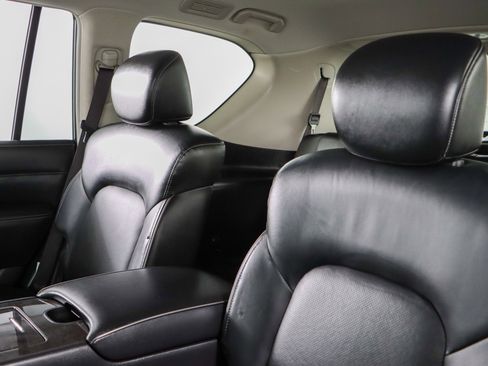 Used 2024 INFINITI QX80 Luxe image 27