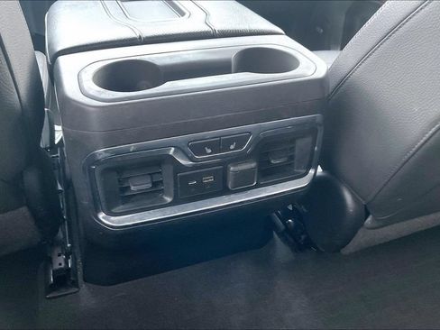 Used 2021 GMC Sierra 1500 Denali w/ Technology Package AWD/4WD image 12