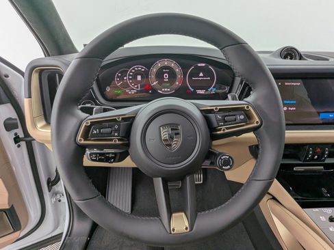 New 2026 Porsche Cayenne Turbo image 12