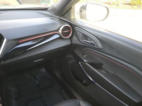 Used 2024 Chevrolet Trax RS w/ Driver Confidence Package image 17