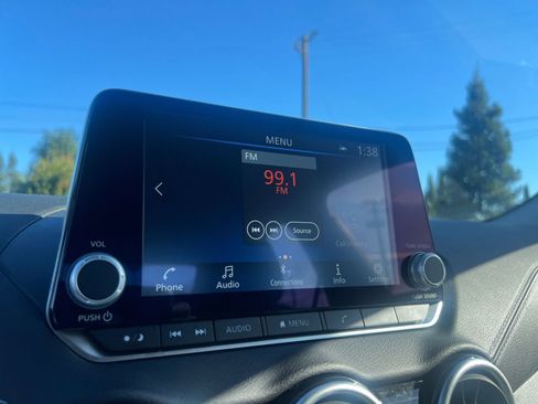 Used 2025 Nissan Sentra SV image 21