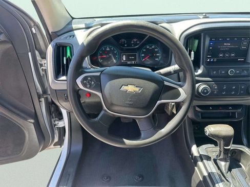 Used 2021 Chevrolet Colorado W/T w/ WT Convenience Package RWD image 18