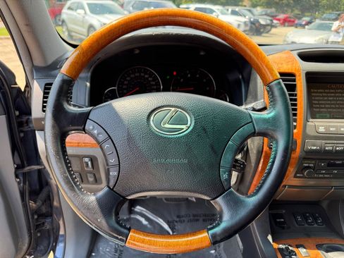 Used 2004 Lexus GX 470 AWD/4WD image 18