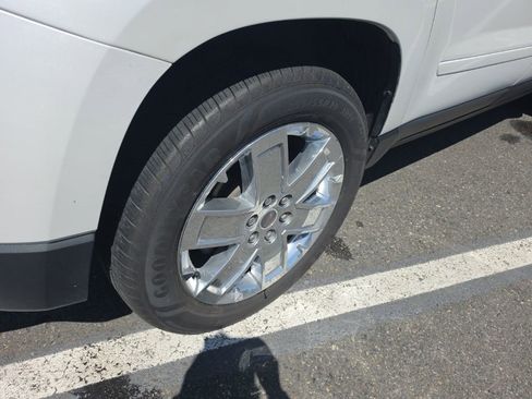 Used 2017 GMC Acadia Limited SLT AWD/4WD image 14