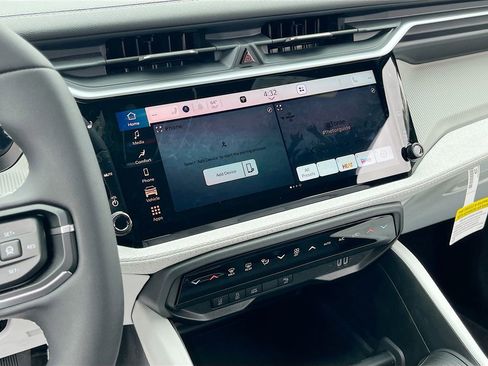 New 2026 Jeep Cherokee Laredo image 14