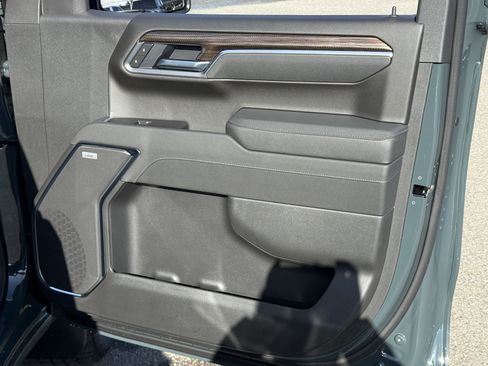 New 2026 Chevrolet Silverado 1500 LT Trail Boss w/ Safety Package image 21