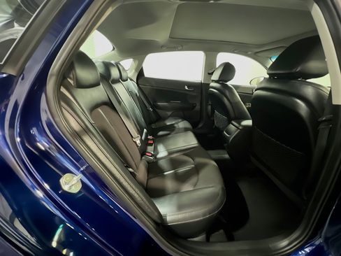 Used 2020 Kia Optima S w/ S Panoramic Sunroof Package FWD image 19