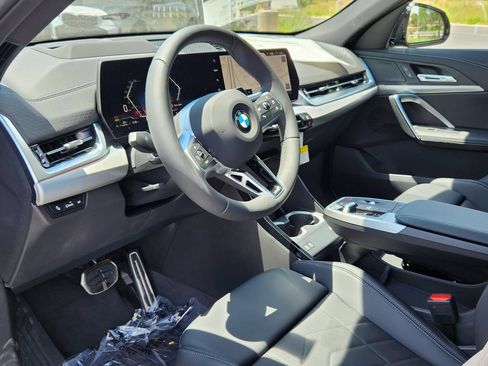 New 2026 BMW X2 xDrive28i w/ Technology Package AWD/4WD image 10