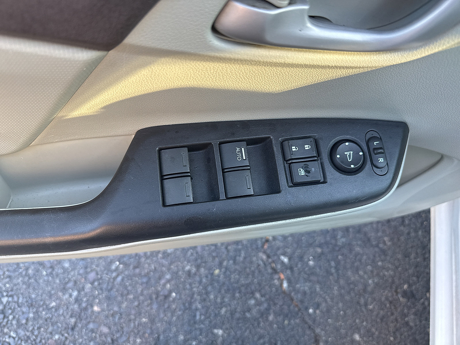 Used 2012 Honda Civic LX image 29