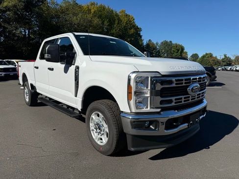 New 2026 Ford F250 XLT image 7