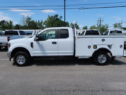 Used 2019 Ford F250 XL w/ XL Value Package image 2