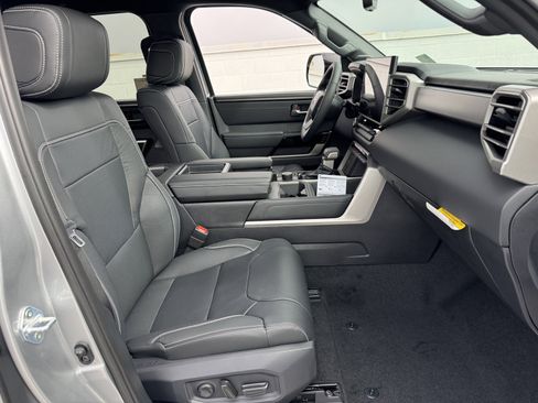 New 2026 Toyota Tundra Limited image 8