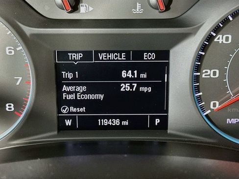 Used 2023 Chevrolet Malibu LT FWD image 15