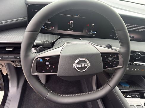 New 2026 Nissan Murano SV image 16