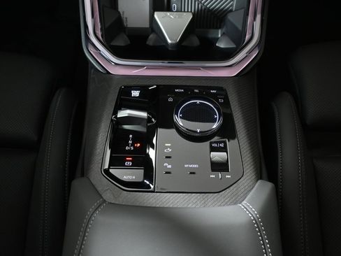 New 2026 BMW X3 xDrive30 w/ Convenience Package image 23