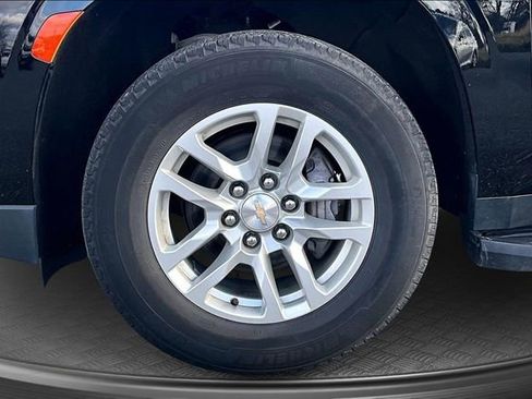 Used 2023 Chevrolet Tahoe LT image 32