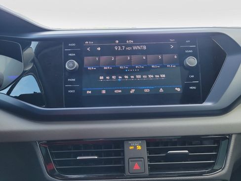 Certified 2023 Volkswagen Taos SE AWD/4WD image 21