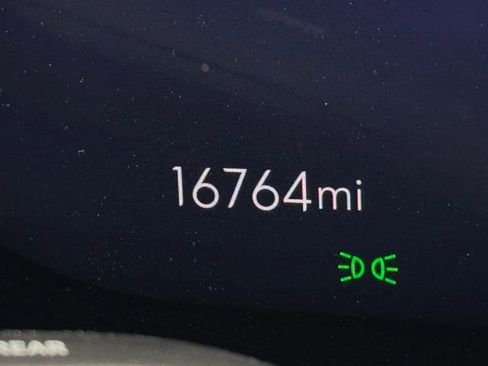 Used 2025 Buick Envision Sport Touring image 28