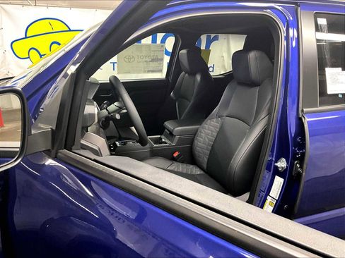 New 2025 Toyota Tacoma TRD Sport image 11