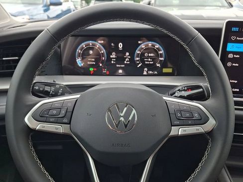 New 2026 Volkswagen Tiguan SE AWD/4WD image 10