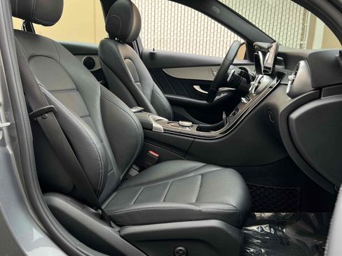 Used 2021 Mercedes-Benz C 300 Sedan w/ AMG Line image 32