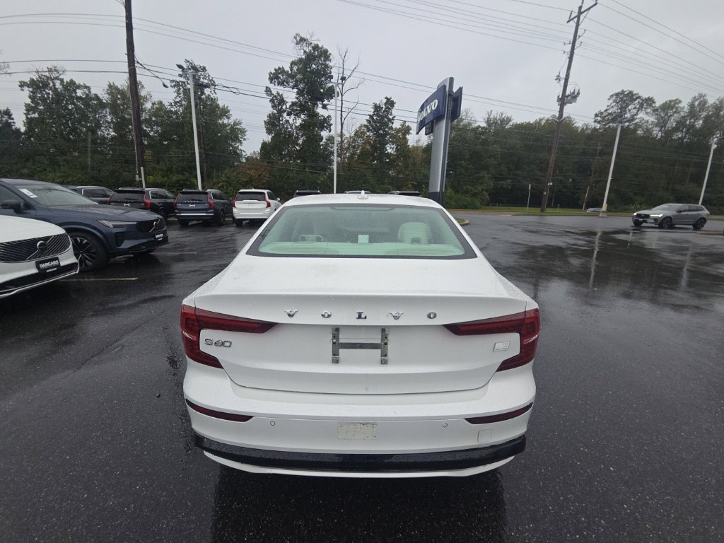 Used 2024 Volvo S60 T8 Ultimate w/ Climate Package AWD/4WD image 7