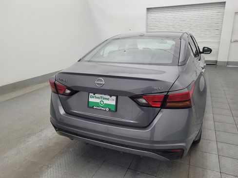 Used 2024 Nissan Altima 2.5 SV image 7