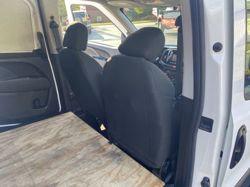 Used 2020 RAM ProMaster City Tradesman image 23