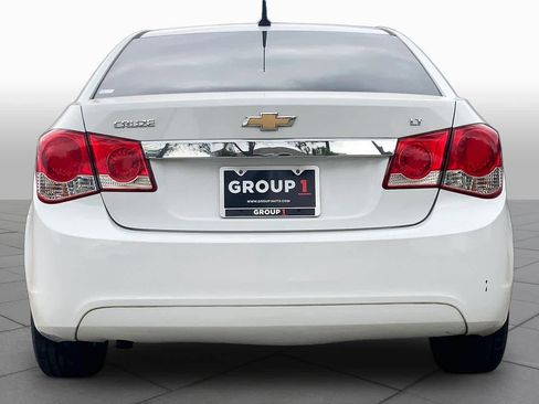 Used 2014 Chevrolet Cruze LT FWD image 4