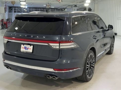 Used 2022 Lincoln Aviator Black Label w/ Dynamic Handling Package image 9