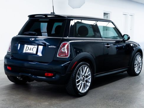 Used 2009 MINI Cooper John Cooper Works image 6